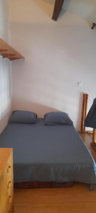 Charmant Duplex 3Eme Etage Avec Vue Imprenable เลอบาร์กาแรส ภายนอก รูปภาพ